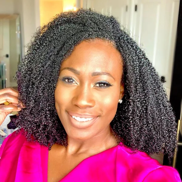 Shiny Defined Wash-and-Go Shoulder Length Curls