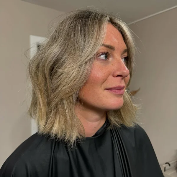 Soft Blonde Lob with Face-Framing Layers