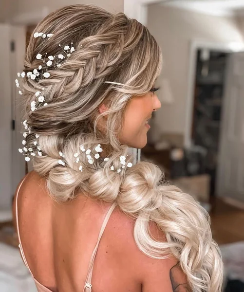 Ethereal Mermaid Side Braid with Delicate Baby’s Breath