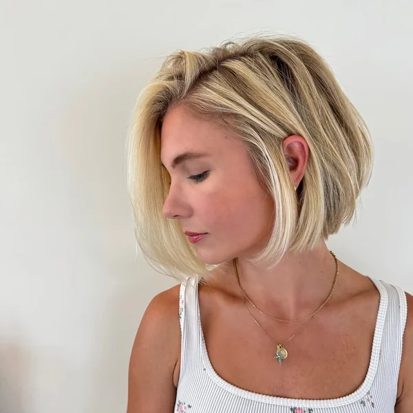 Chic Chin Bob with Blowout Volume and Layers