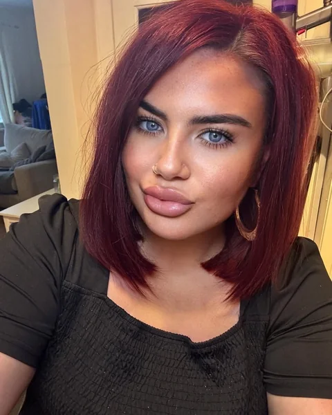 Chic Cherry Wine Lob with Face-Framing Taper