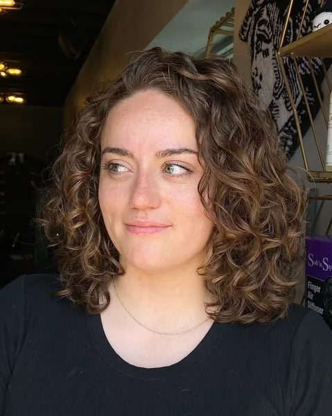 Radiant Honey Blonde Angled Lob with Blunt Edges