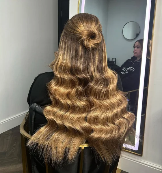 High-Volume Bronde Half-Up Knot with Beachy Waves