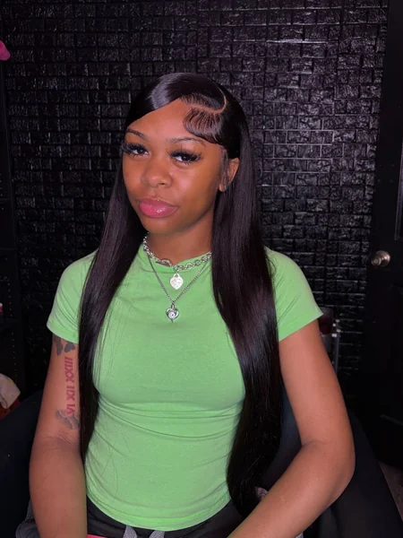 Sleek Black Straight Wig with Side Part