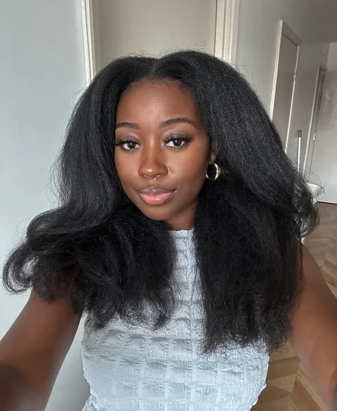 Kinky Straight Natural Blowout