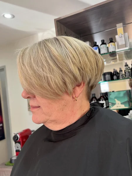 Blonde Wedge with Face-Framing Layers