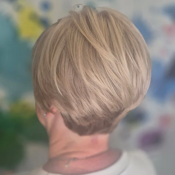 Rounded Blonde Wedge