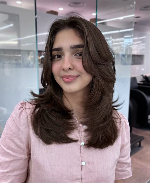 Curtain-Fringe Layered Cut for Medium Hair