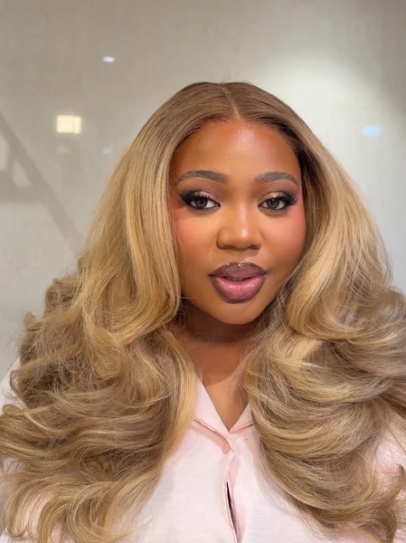 Honey Blonde Body Wave Lace Wig