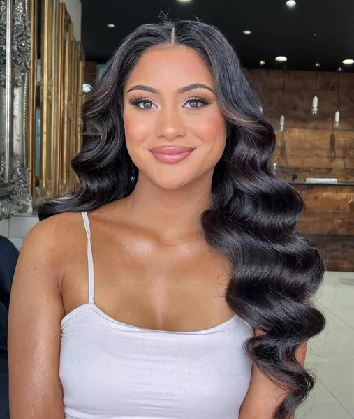 Wavy Hairstyle for Long Black Hair