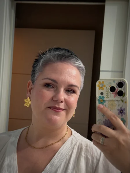 Cropped Pixie with Soft Spikes