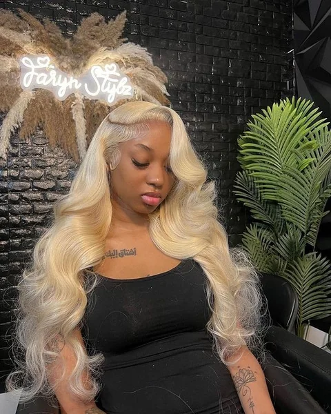613 Blonde Wavy Wig with Lace Part