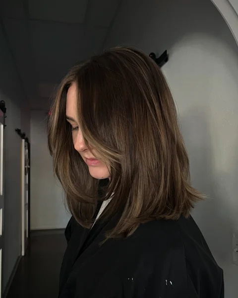 Balayage Layered Cut, Side Profile