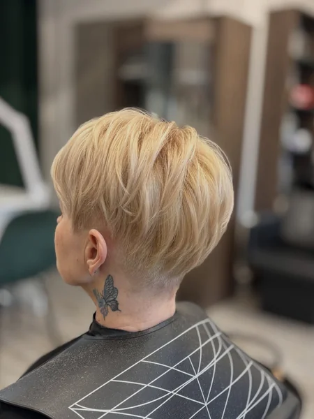 Blonde Pixie Neckline Detail
