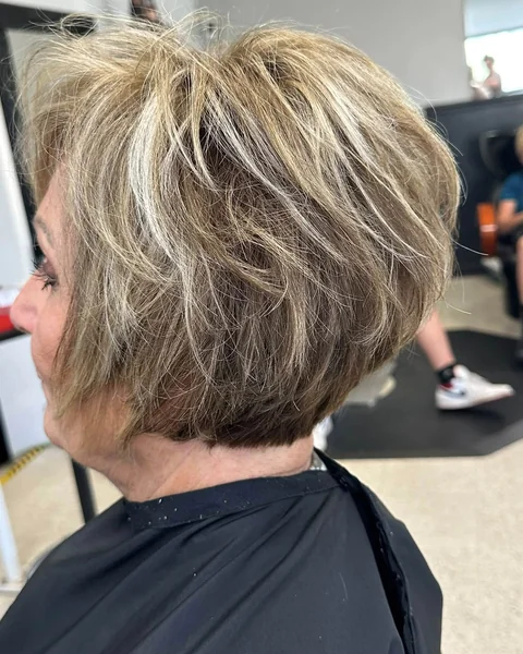 Graduated Layered Bob with Golden Blonde Tones