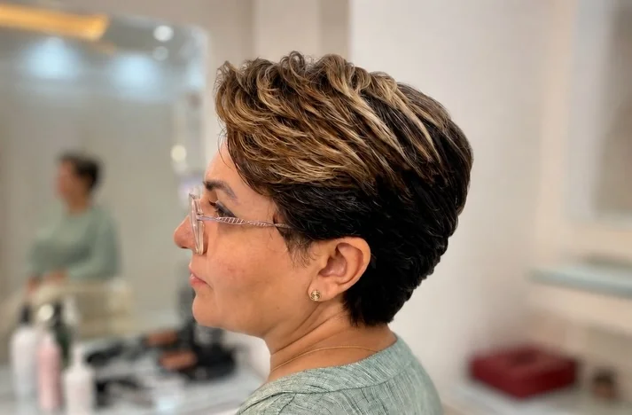 Short Pixie Bob with Highlights
