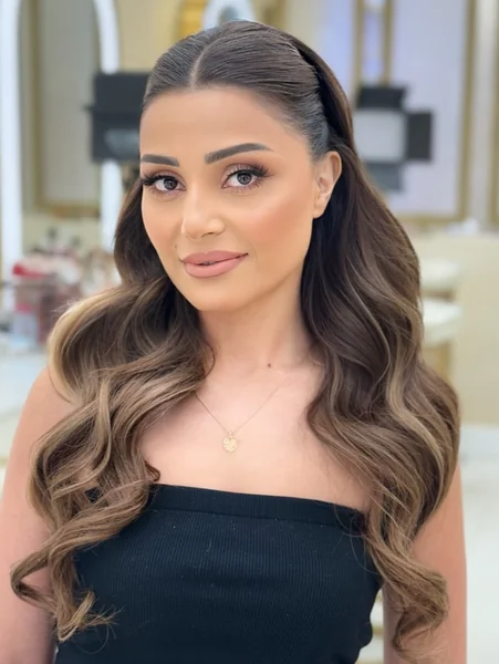 Half Up Wavy Hairstyle