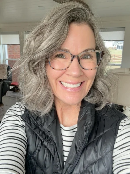Wavy Medium Cut with Glasses