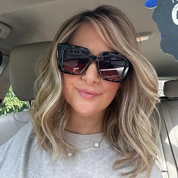 Wavy Bob with Balayage Highlights
