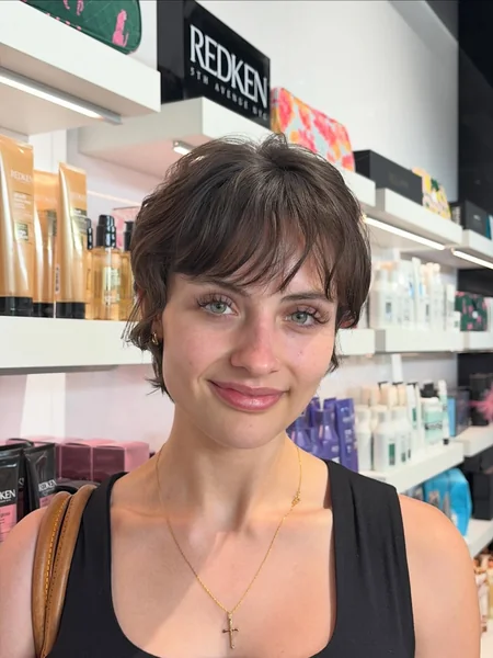 Shaggy Pixie in Salon Setting