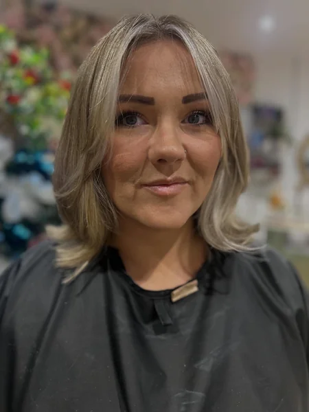 Old Money Ash Blonde Long Bob