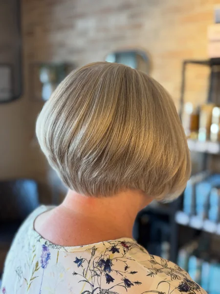 Rounded Bob, Floral Top Back View