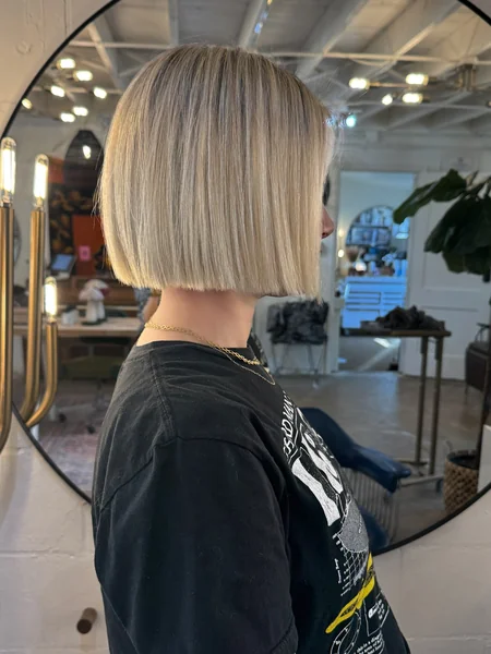 Sleek Blunt Short Bob