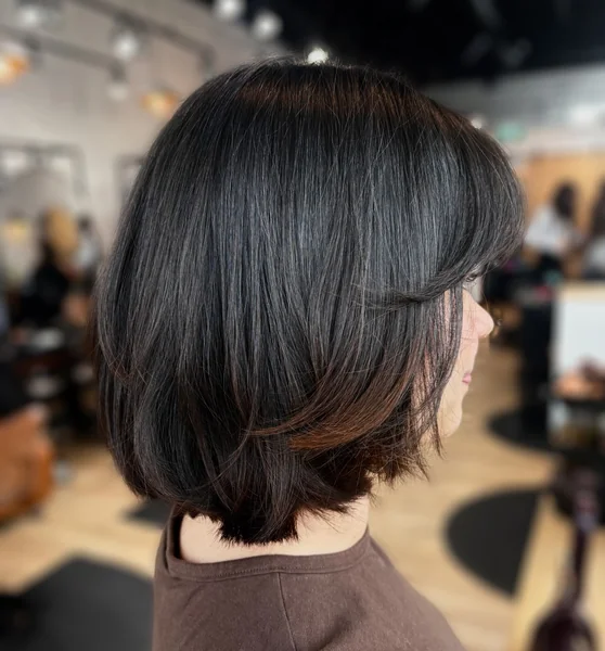Graduated Layered Bob for Women