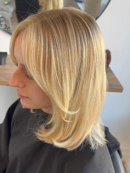Old Money Blonde Long Bob