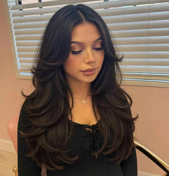 Voluminous Layered Cut, Longer Medium Length