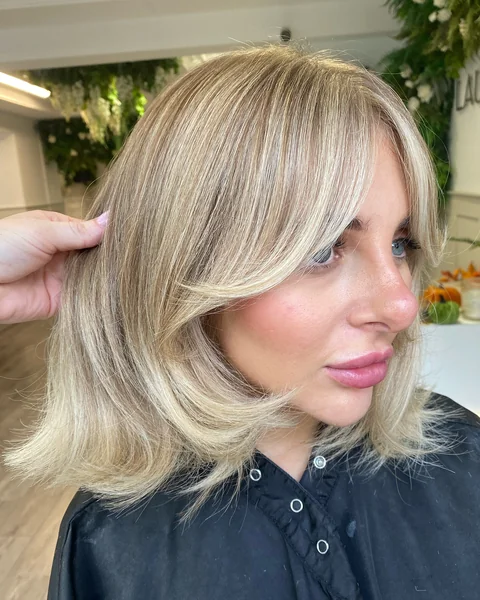 Layered Blonde Bob with Bangs
