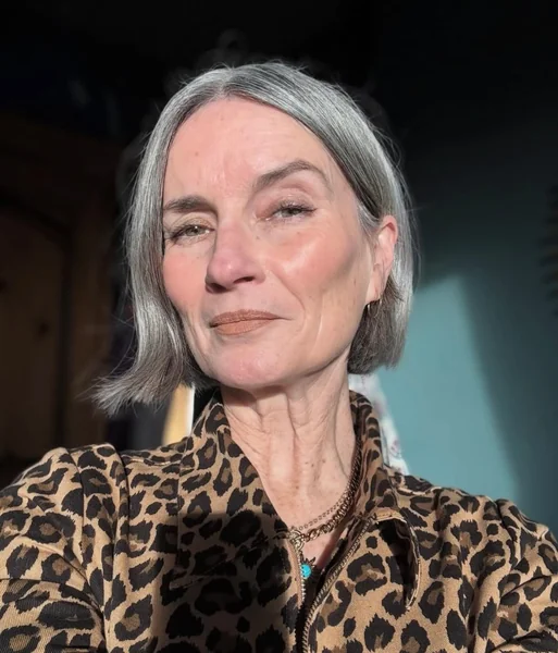 Sleek Gray Bob With Side Part