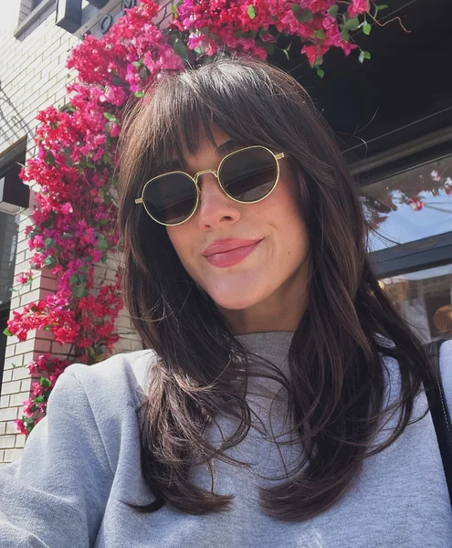Long Layers with Full Fringe for Round Faces