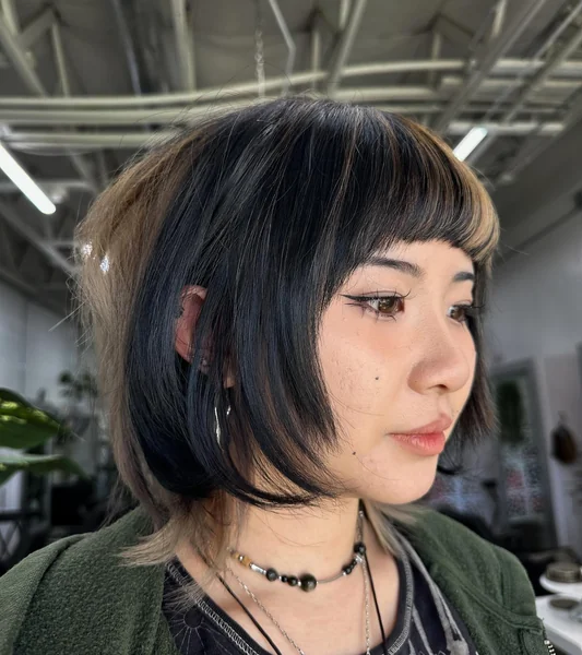 Short Two-Tone Octopus Cut with Blunt Bangs