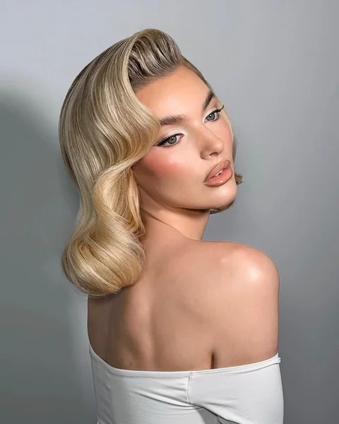 Classic Hollywood Waves Hairstyle