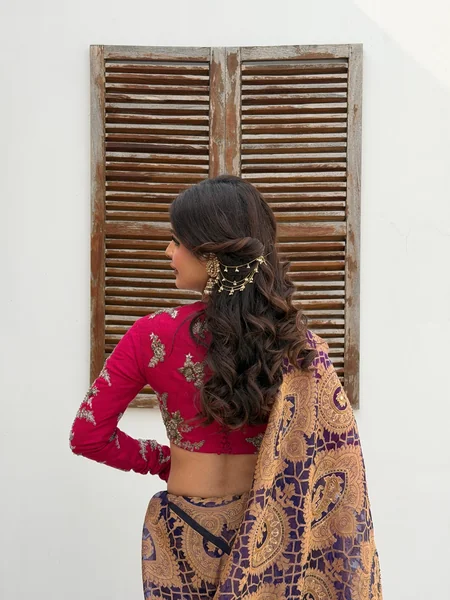 Half-Up Curls with Side Jhoomar for Saree