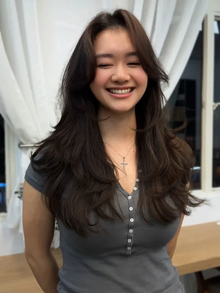 Long Layered Hairstyle for Round Face