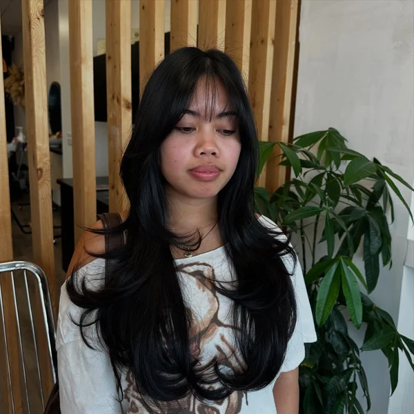 Straight Wispy Curtain Bangs