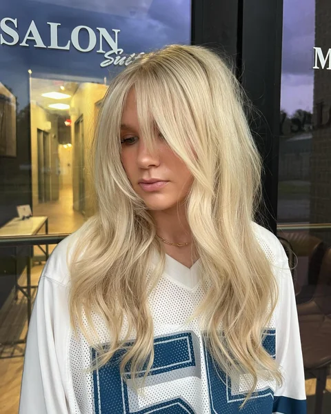 Brunette Wispy Curtain Bangs