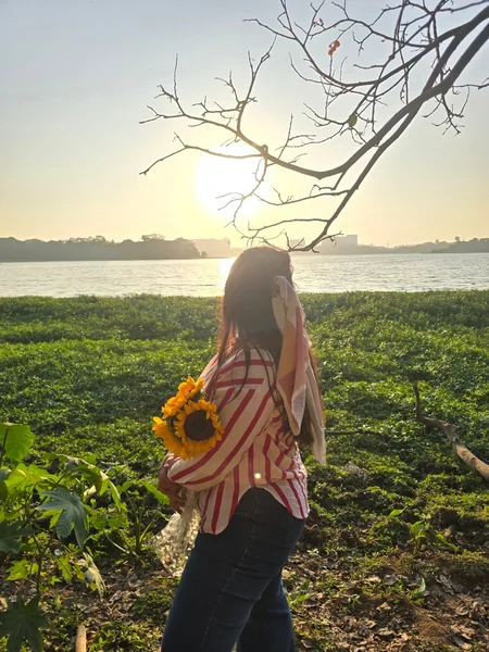 Draped Scarf on Long Loose Hair