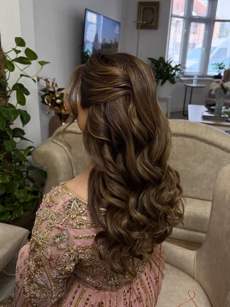 Front-View Half-Up Hairstyle with Maang Tikka