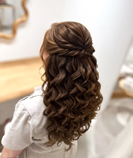 Half-Up Twisted Curls
