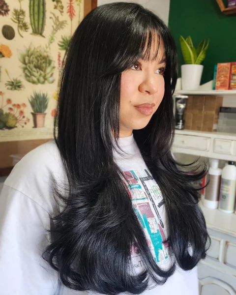 Wispy Side Curtain Bangs