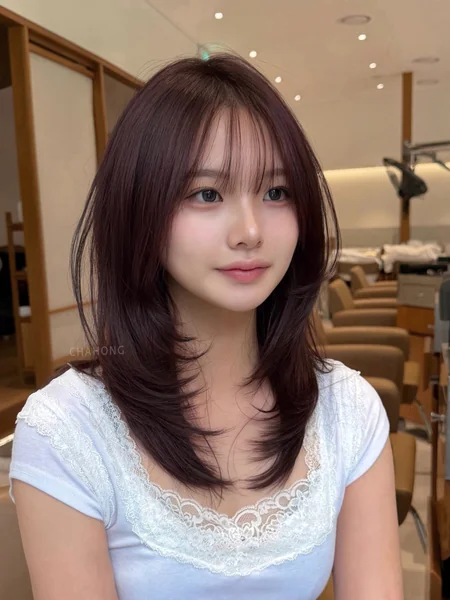 Soft Wispy Curtain Bangs