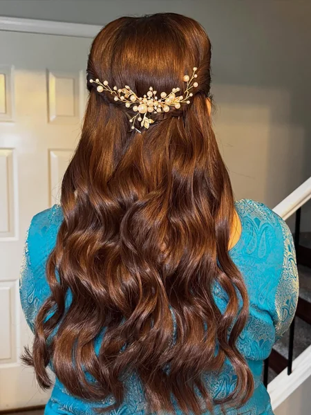 Half-Up Waves with Pearl Hairpiece for Reception