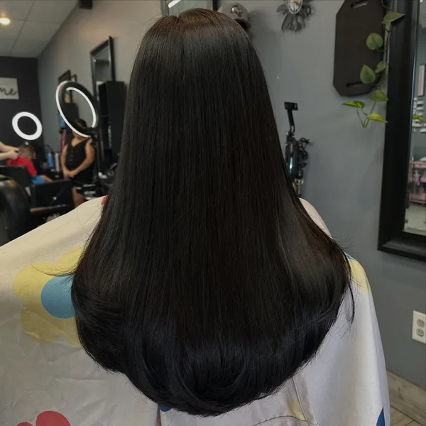 Sleek Long U-Shaped Haircut