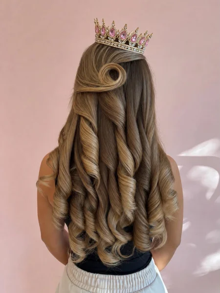 Bridal Blow Dry With Curled Half-Up Style
