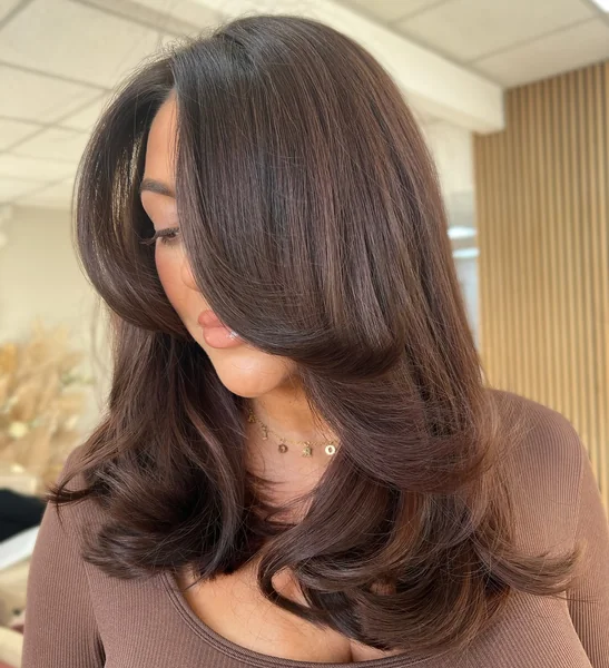 Face-Framing Layered Lob