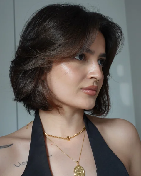 Feathered Brown Bob With Curtain Fringe