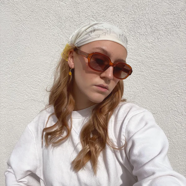 Bandana Headband With Wavy Hair